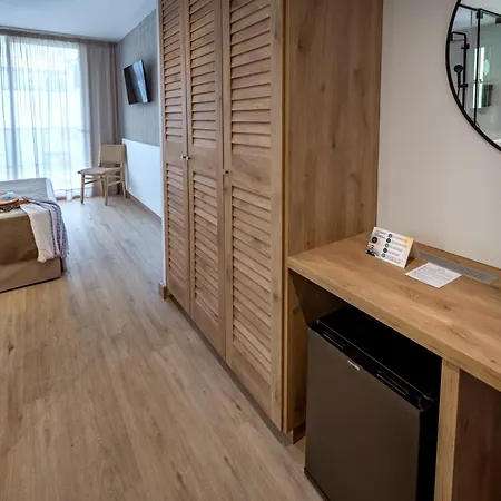 Ght Costa Brava & Hotel 3*