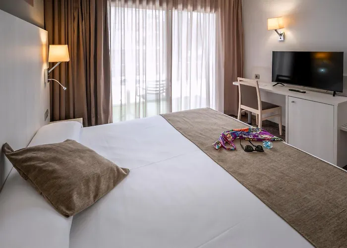 Ght Costa Brava & トッサ・デ・マール